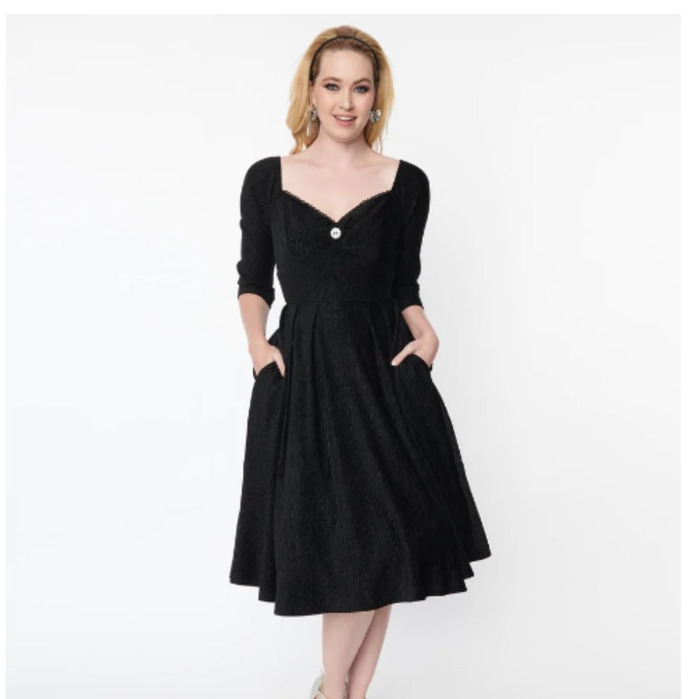Unique Vintage Elegant Black Midi Dress